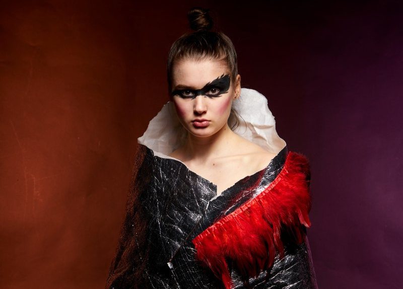 Pasi Vähänen - Tulevaisuuden Muotia